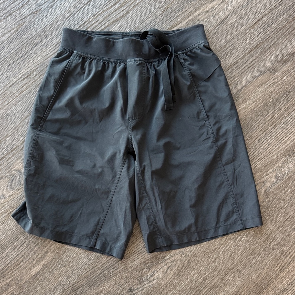 Lululemon Black Athletic Shorts. 7 inch